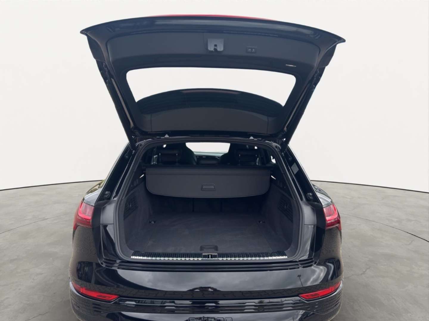 Audi Q8 E-tron S Line 55 - 2023 - Joinsteer - #20