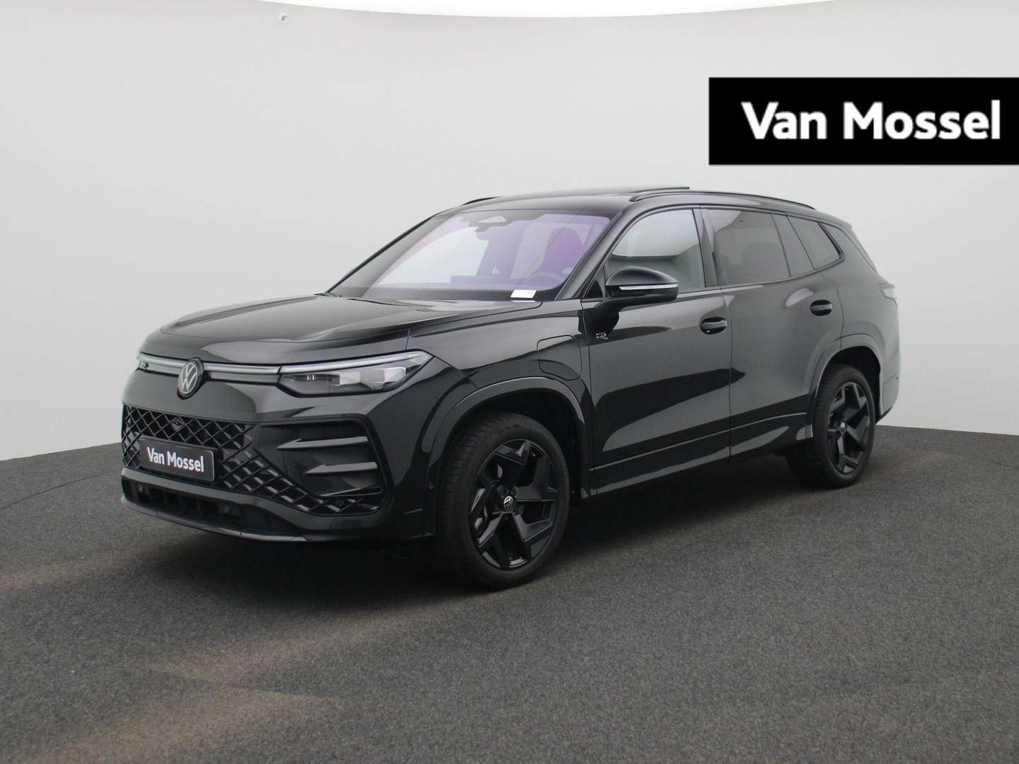 Volkswagen T-CROSS EHybrid R-Line Edition - 2025 - Joinsteer - #1