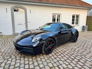 Porsche 992 I Carrera 4S — photo 4