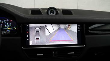 Porsche Cayenne III Turbo S E-Hybrid — photo 13