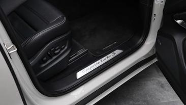 Porsche Cayenne III Turbo S E-Hybrid — photo 30