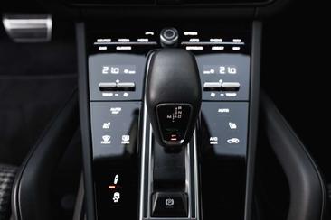Porsche Cayenne III GTS — photo 14