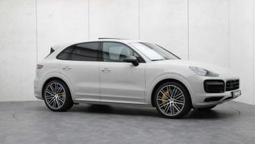Porsche Cayenne III Turbo S E-Hybrid — photo 44