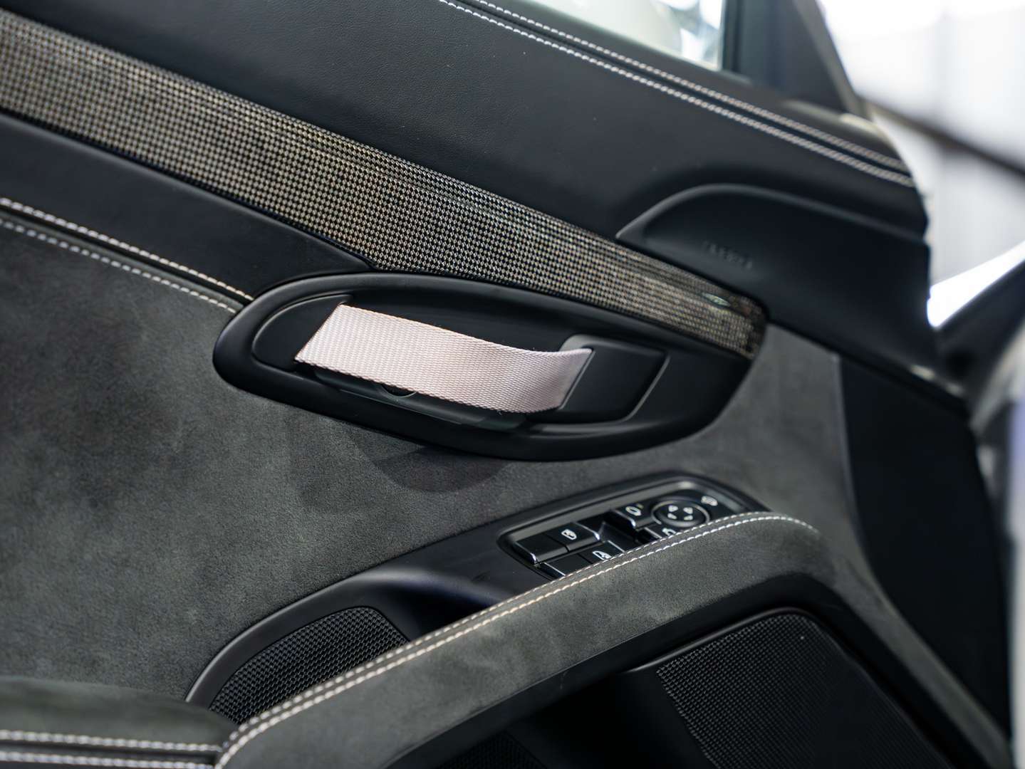 Porsche 718 Cayman GT4 - 2023 - Joinsteer - #12