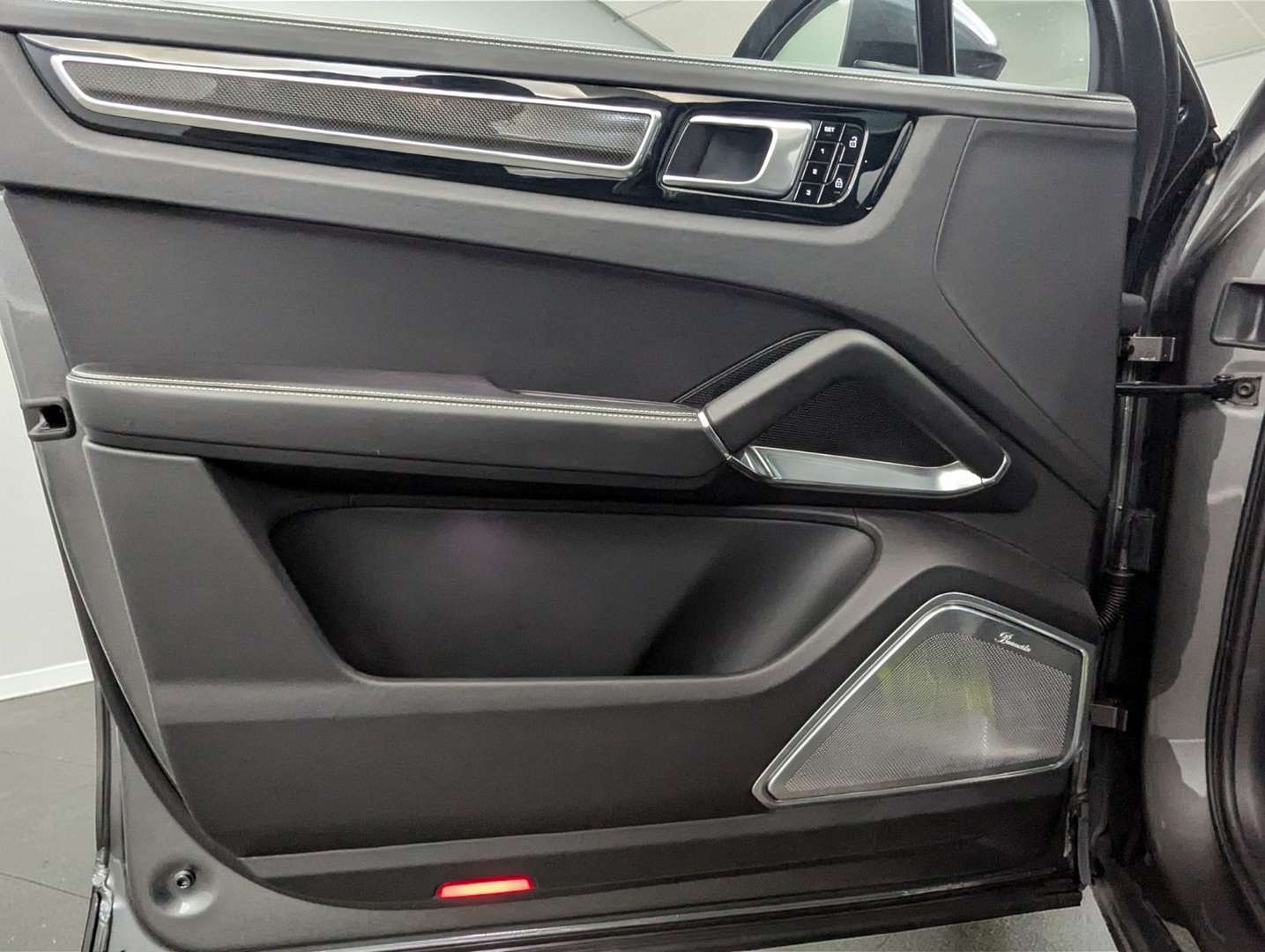 Porsche Cayenne III Turbo S E-Hybrid - 2020 - Joinsteer - #14