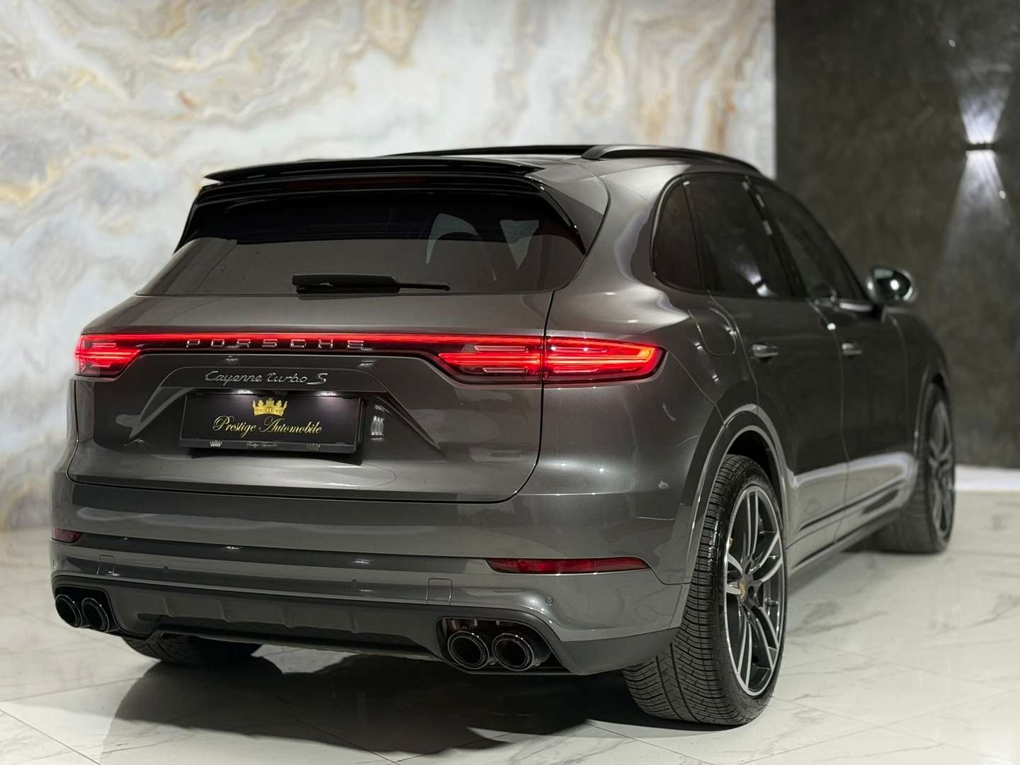 Porsche Cayenne III Turbo S E-Hybrid Exclusive - 2019 - Joinsteer - #13