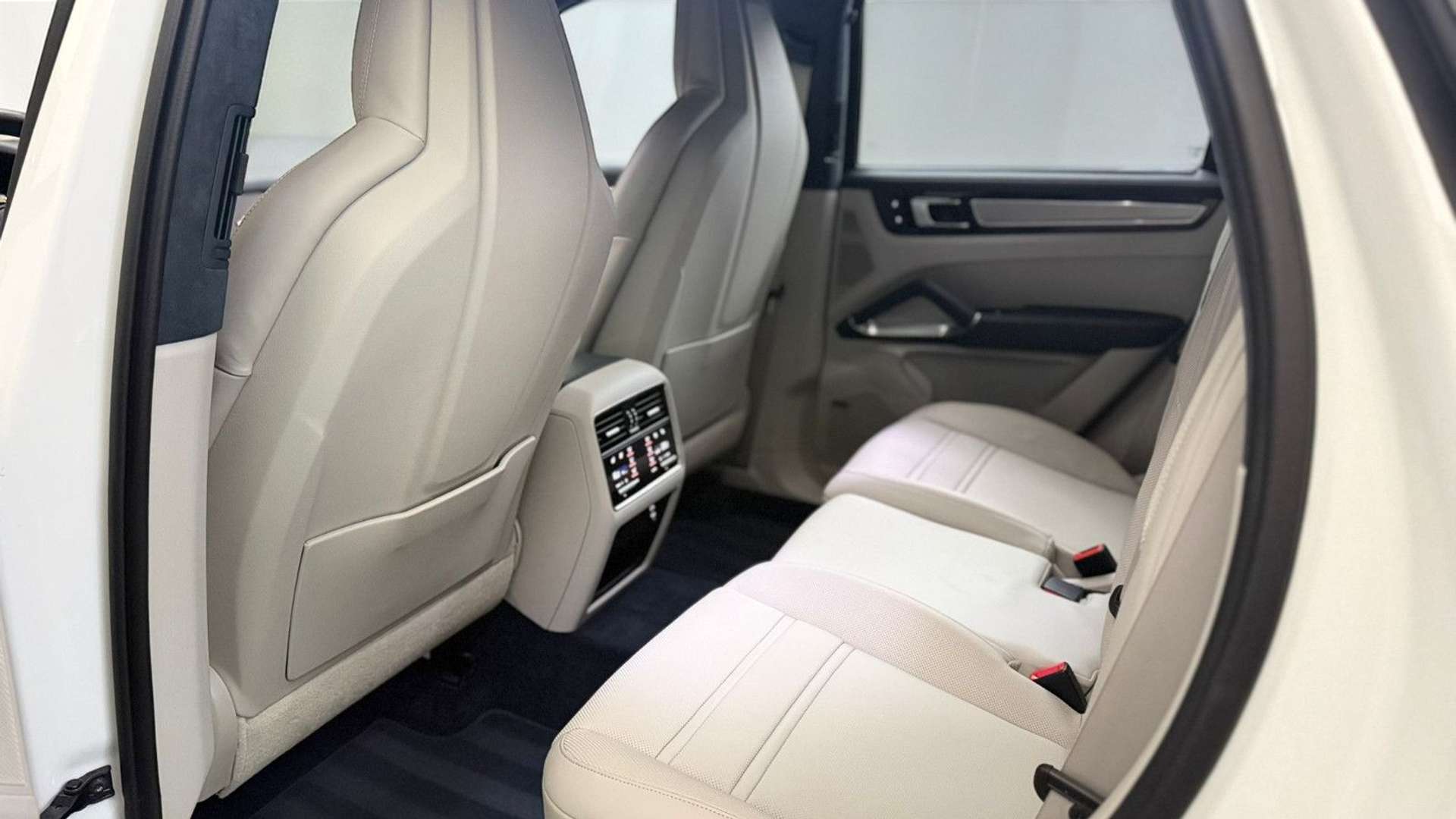 Porsche Cayenne III Turbo S E-Hybrid - 2022 - Joinsteer - #19