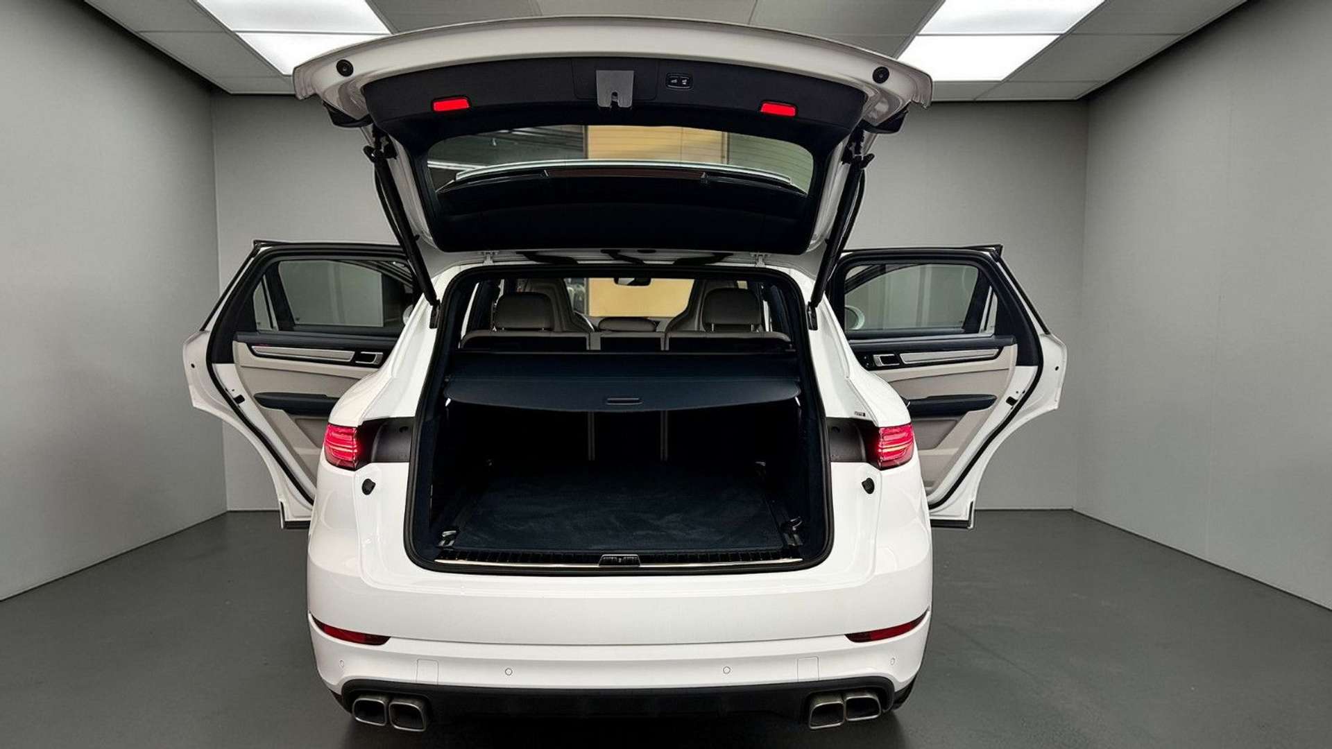 Porsche Cayenne III Turbo S E-Hybrid - 2022 - Joinsteer - #20
