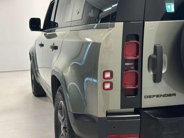 Land Rover Defender 110 S AUTOCARRO 3.0D I6 200 CV AWD Auto — photo 18
