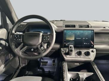 Land Rover Defender 110 P635 Octa Black 467 KW — photo 4