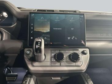 Land Rover Defender 110 P635 Octa Black 467 KW — photo 14
