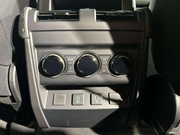 Land Rover Defender 110 P635 Octa Black 467 KW — photo 17