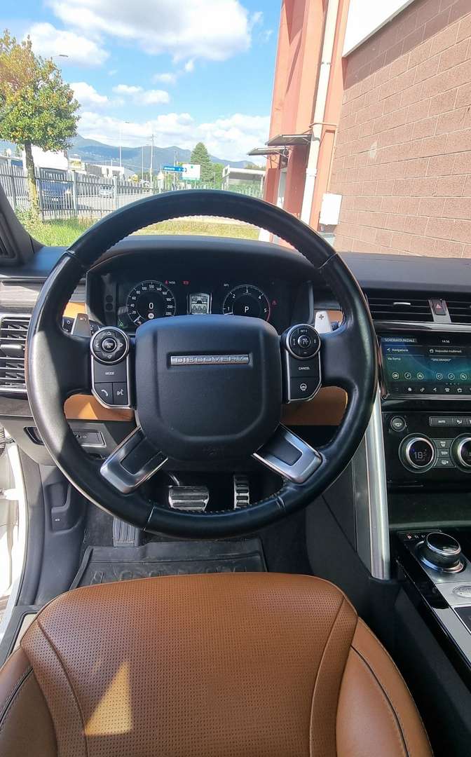 Land Rover Discovery 3.0 Td6 HSE Luxury 249cv 7p.ti Auto - 2018 - Joinsteer - #4