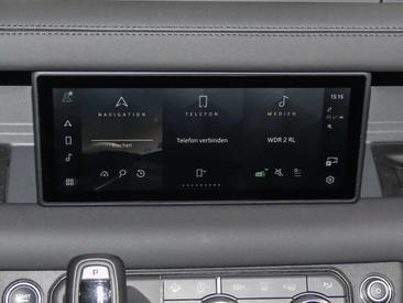 Land Rover Defender 90 X-Dynamic SE D250 — photo 9