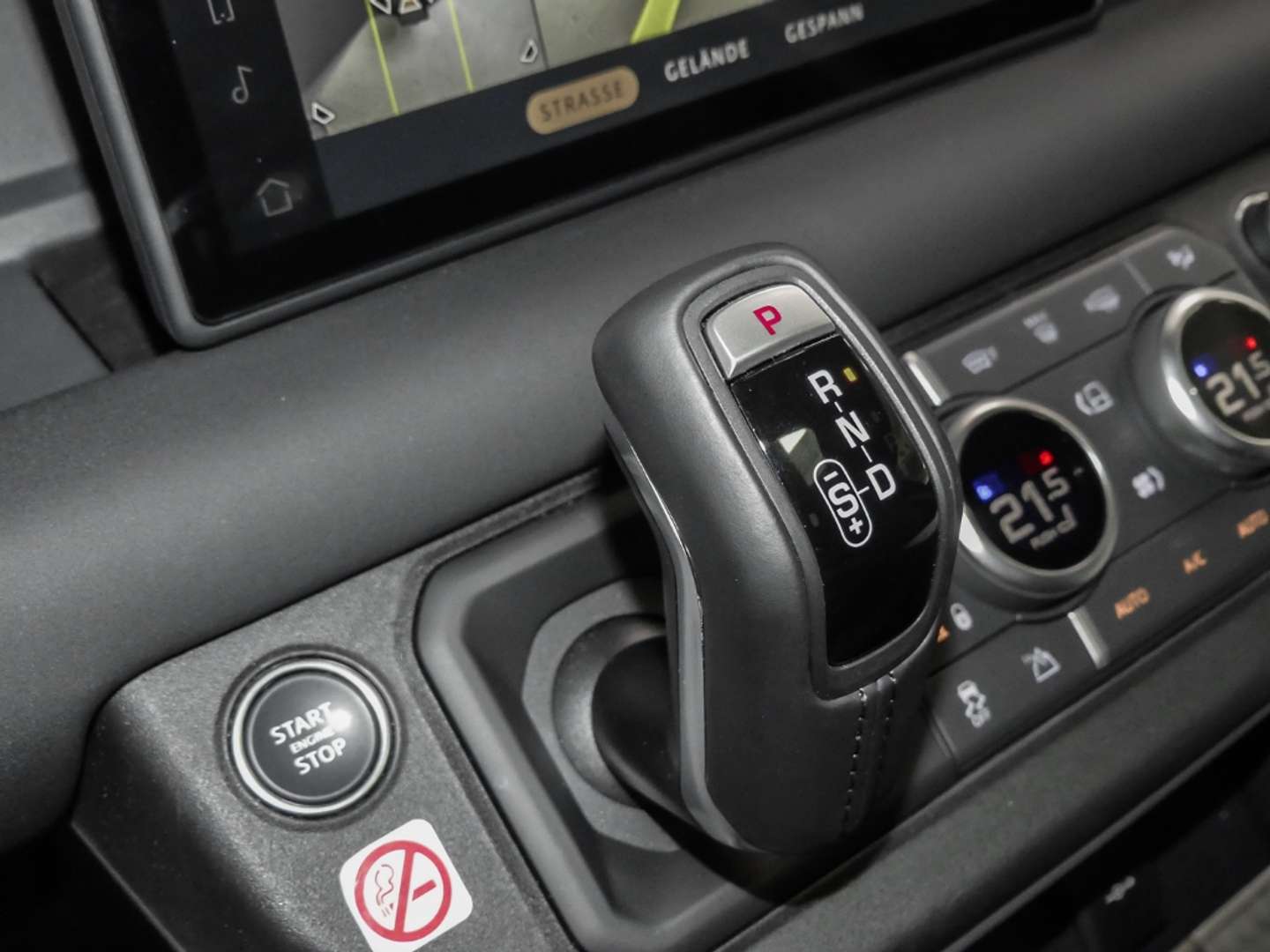 Land Rover Defender 90 X-Dynamic SE D250 - 2023 - Joinsteer - #12