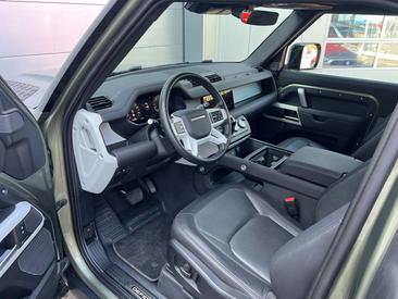 Land Rover Defender 90 D250 X-Dy SE — photo 9