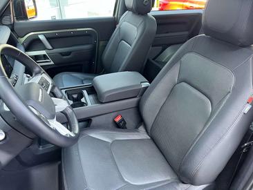 Land Rover Defender 90 D250 X-Dy SE — photo 14