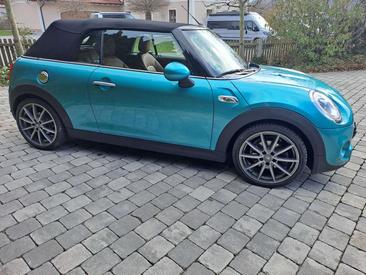Mini Cabrio COOPER — photo 4