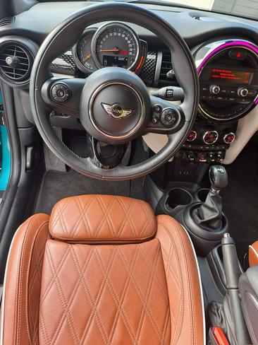 Mini Cabrio COOPER — photo 11