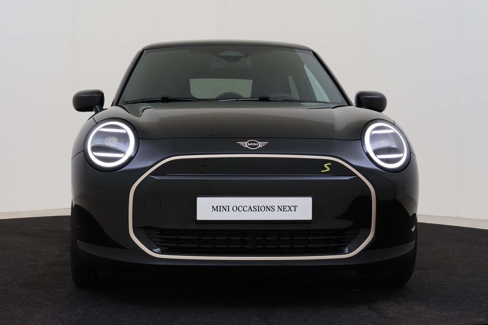 Mini Hatch Favoured Cooper SE - 2024 - Joinsteer - #1