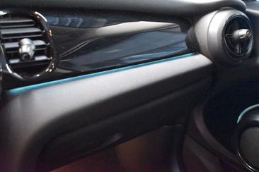 Mini Cooper Classic Cooper — photo 10