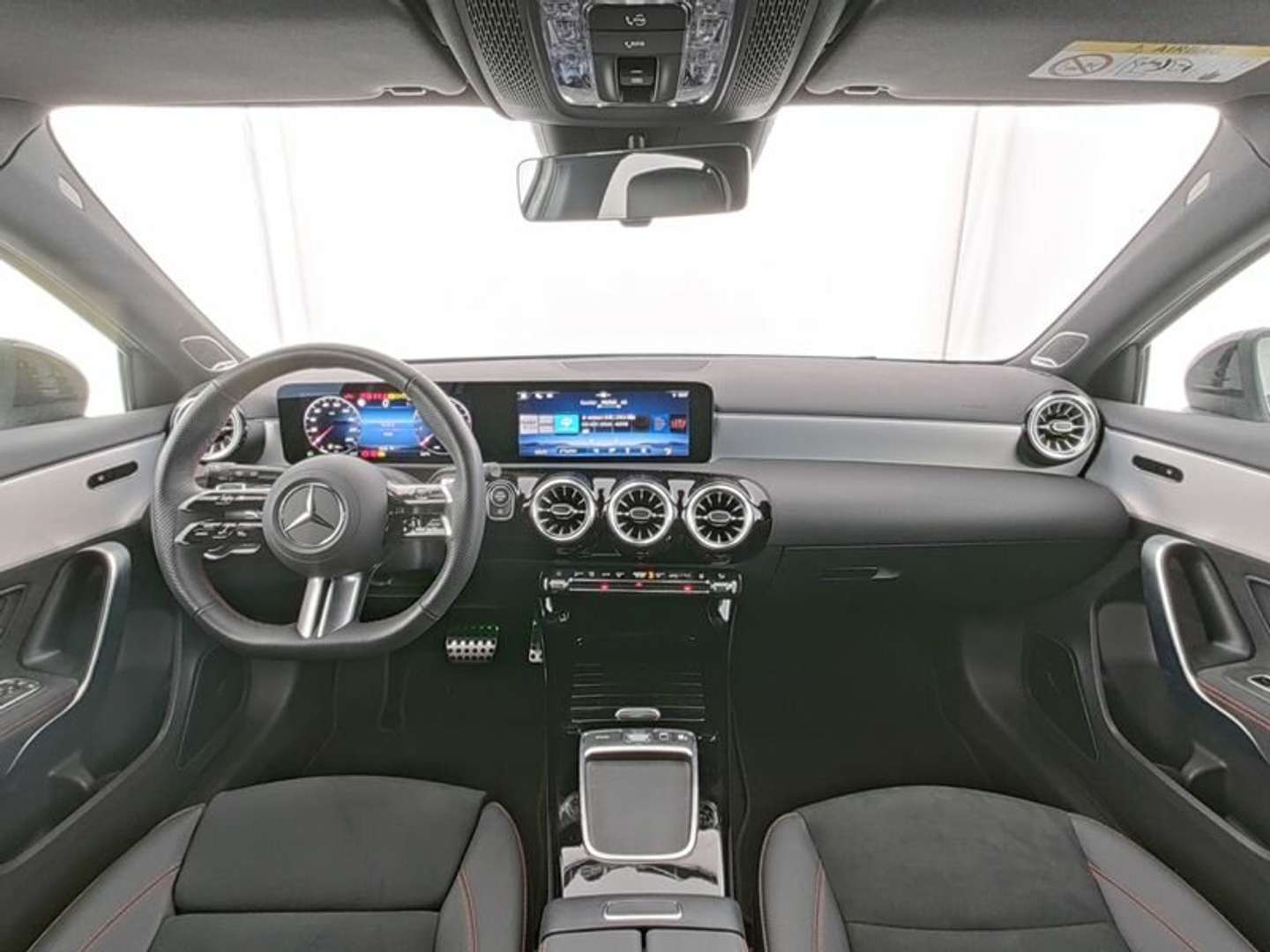 Mercedes Classe A 200 AMG Line - 2025 - Joinsteer - #5