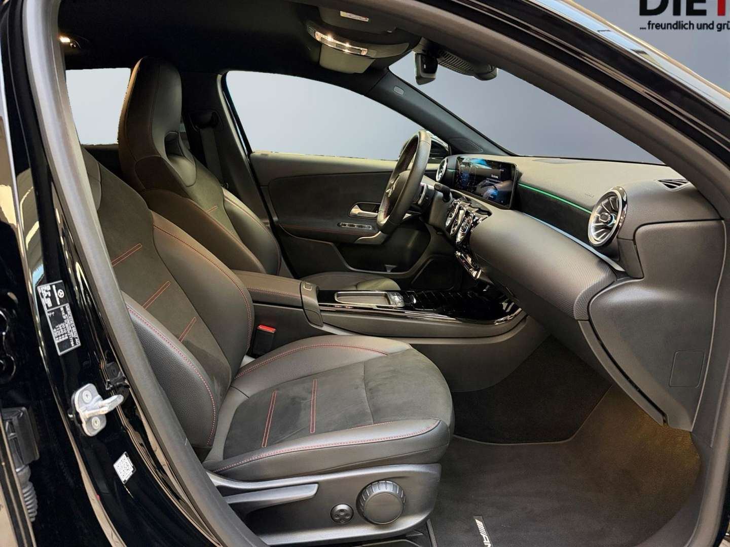 Mercedes Classe A 200 AMG Line - 2024 - Joinsteer - #30