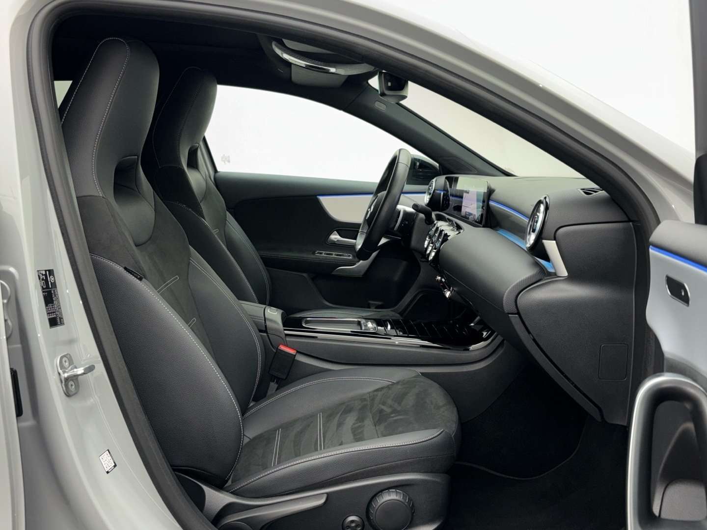 Mercedes Classe A 200 AMG Line - 2025 - Joinsteer - #11