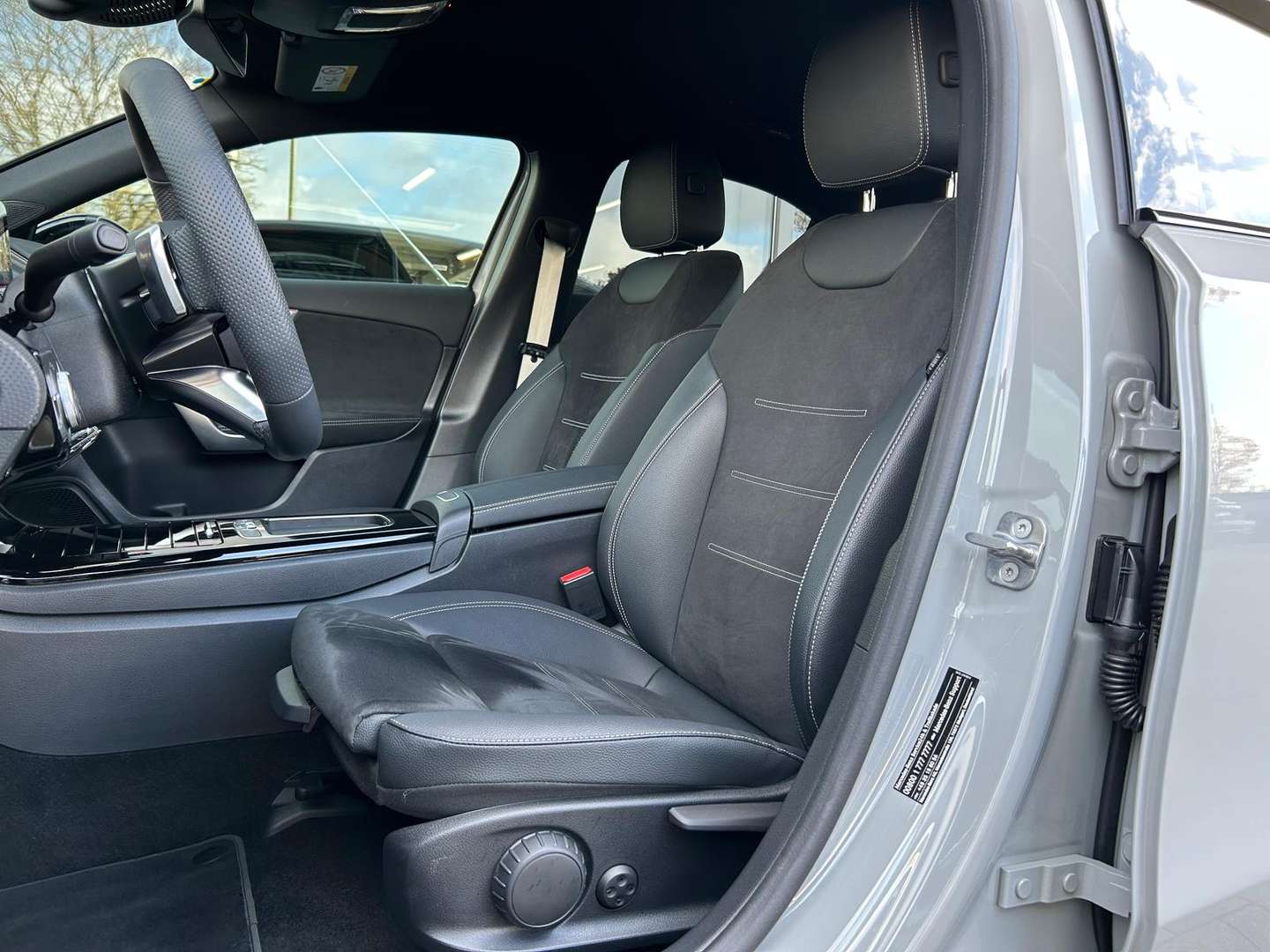 Mercedes Classe A 200 AMG Line - 2025 - Joinsteer - #13
