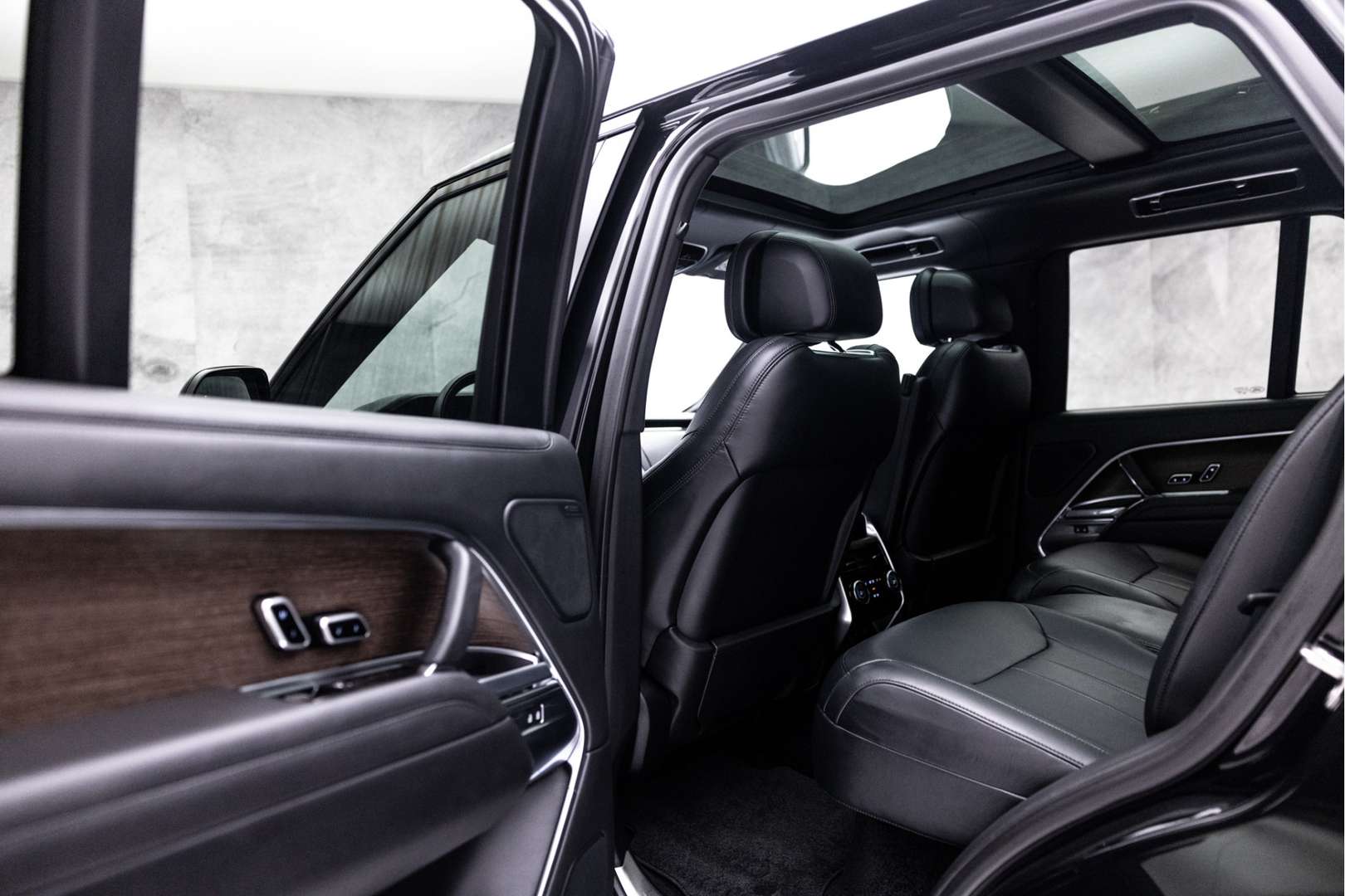 Land Rover Range Rover P510e Autobiography - 2023 - Joinsteer - #13