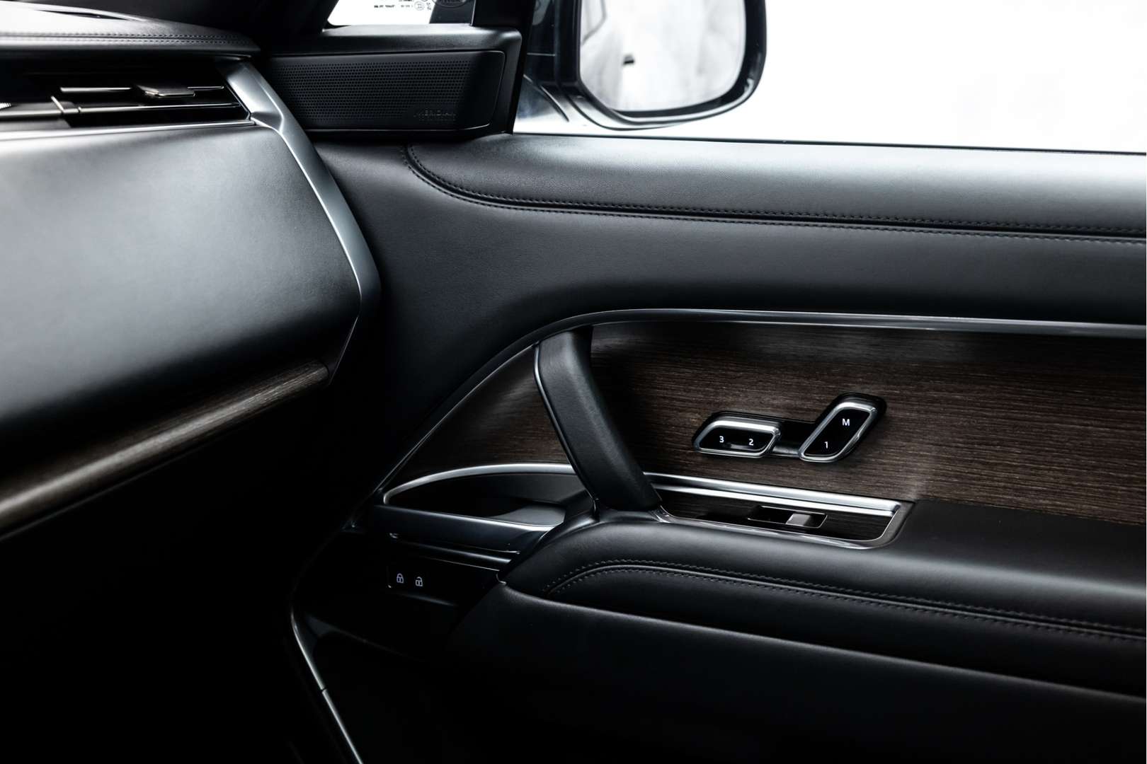 Land Rover Range Rover P510e Autobiography - 2023 - Joinsteer - #48