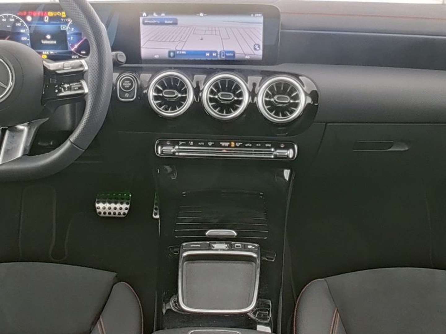 Mercedes CLA 200 200 - 2024 - Joinsteer - #9