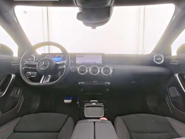 Mercedes CLA 180 — photo 5