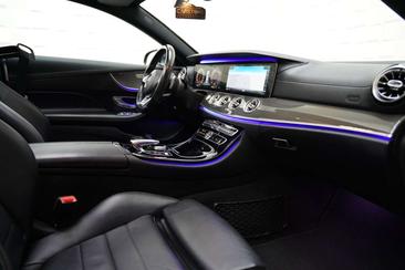 Mercedes Classe E Coupé 300 AMG Line — photo 45
