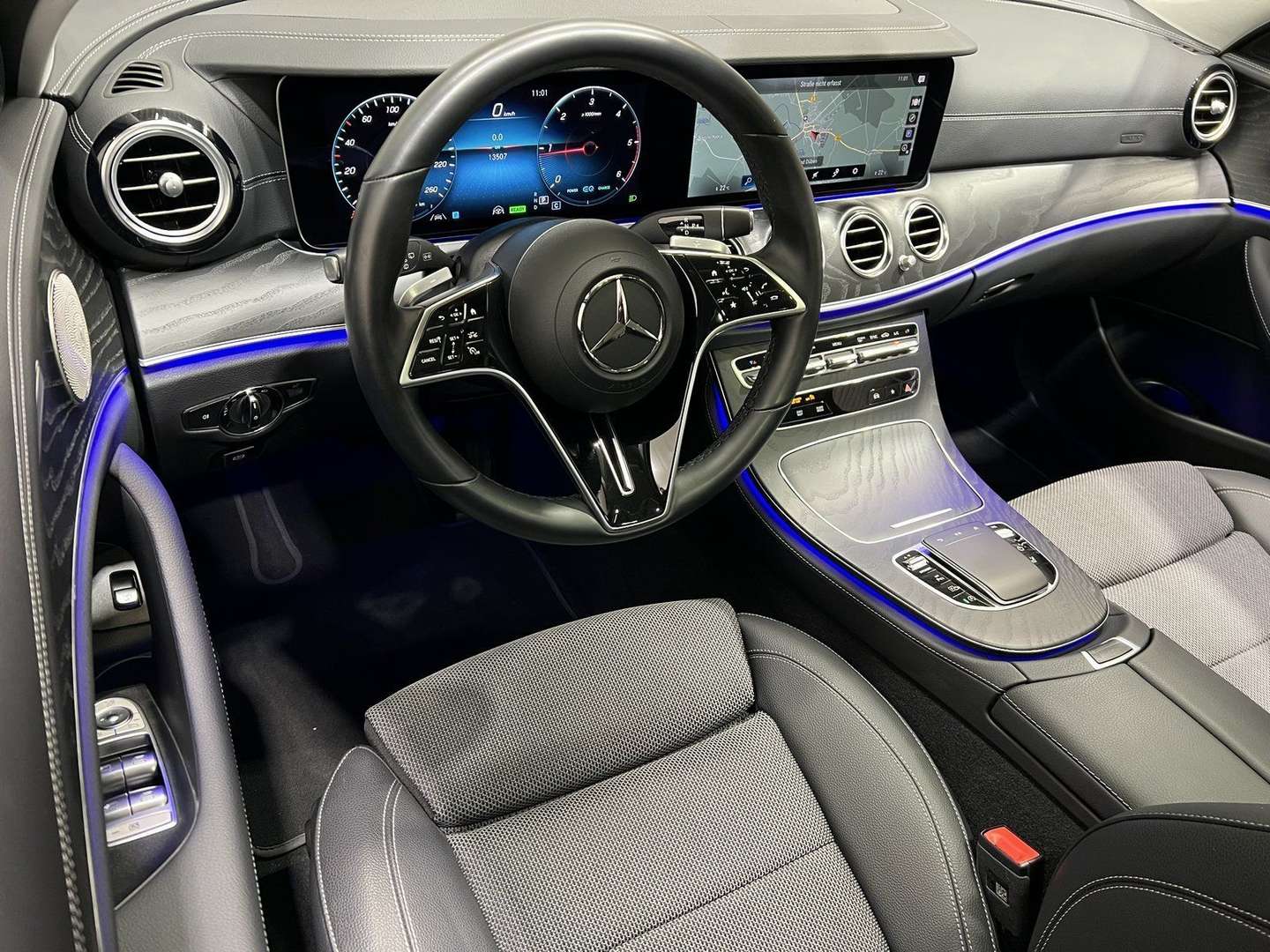 Mercedes Classe E Break 220 Night Edition - 2024 - Joinsteer - #4