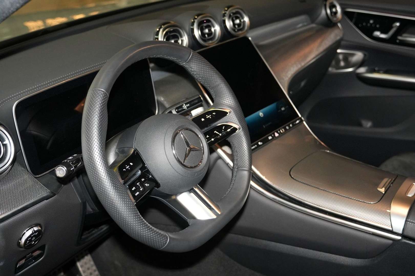 Mercedes GLC Coupé 220 Night Edition - 2025 - Joinsteer - #21