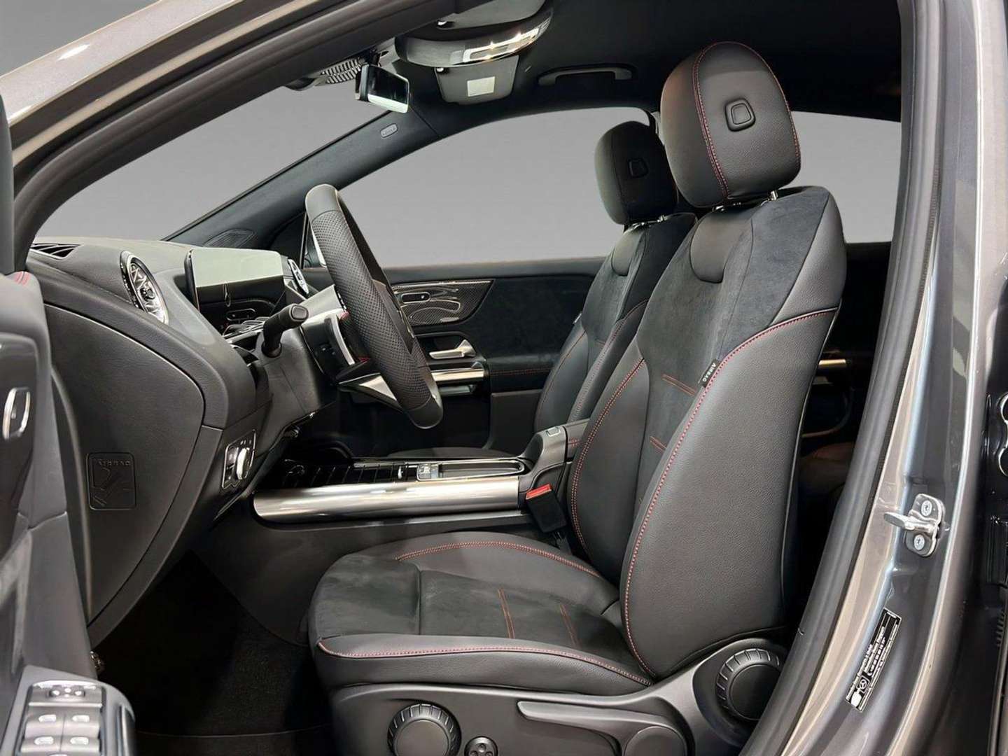 Mercedes GLA 200 AMG Line - 2025 - Joinsteer - #6