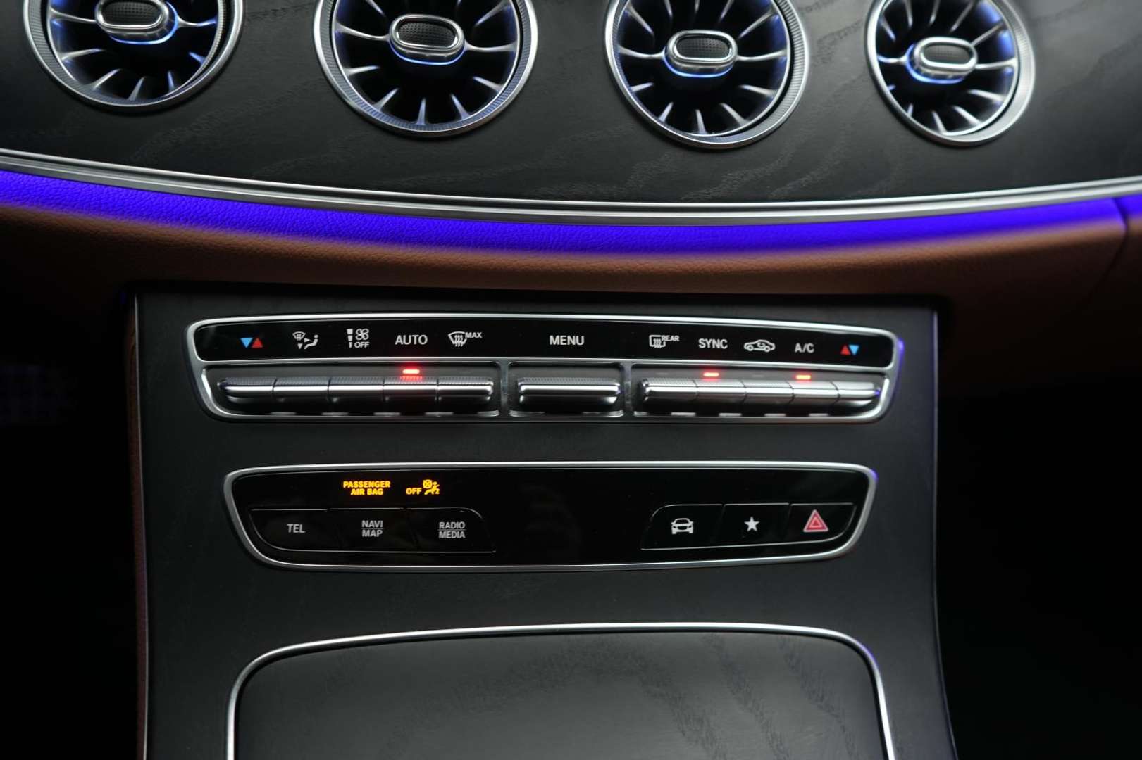 Mercedes Classe E Coupé 220 Avantgarde - 2023 - Joinsteer - #14