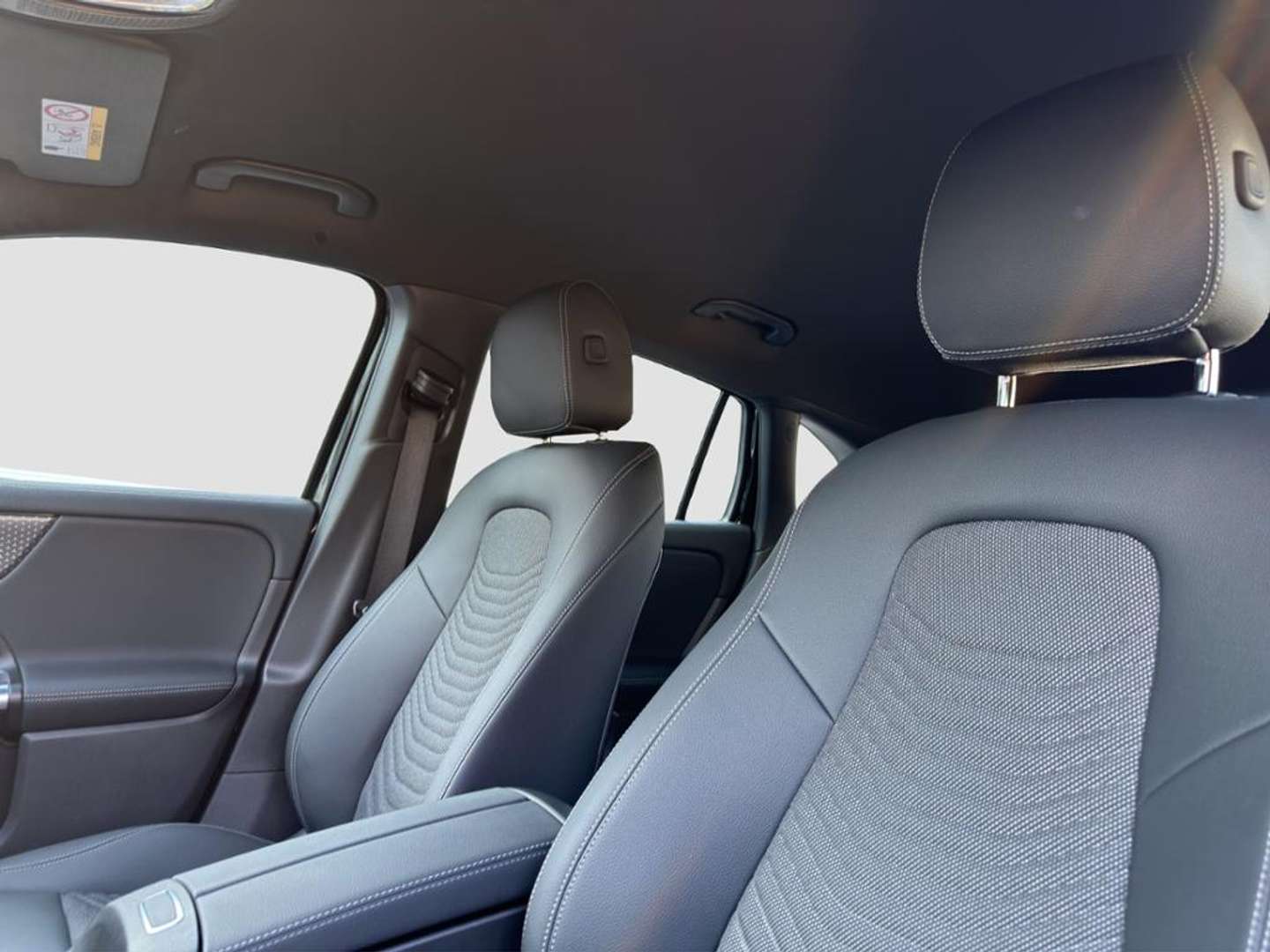 Mercedes GLA 200 - 2025 - Joinsteer - #15