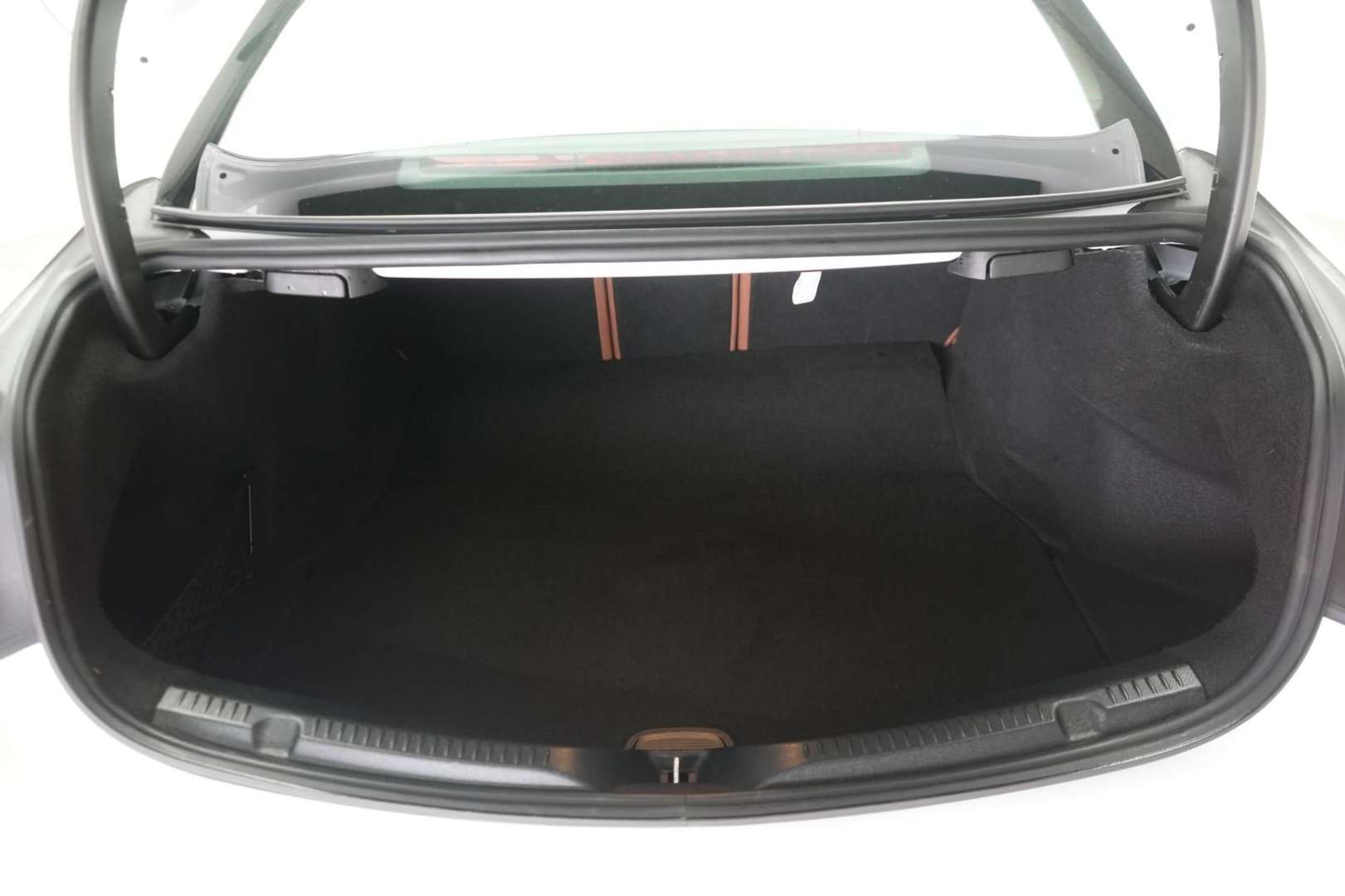 Mercedes Classe E Coupé 220 Avantgarde - 2023 - Joinsteer - #30