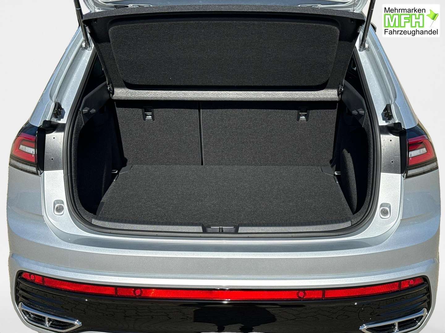 Volkswagen Taigo R-Line - 2026 - Joinsteer - #10