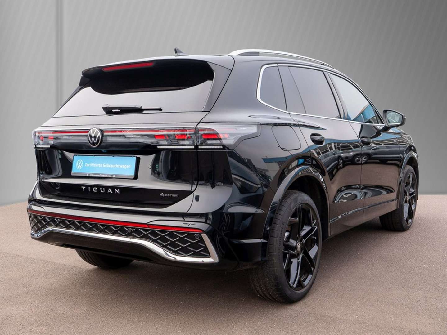 Volkswagen TIGUAN 4Motion R-Line - 2025 - Joinsteer - #3