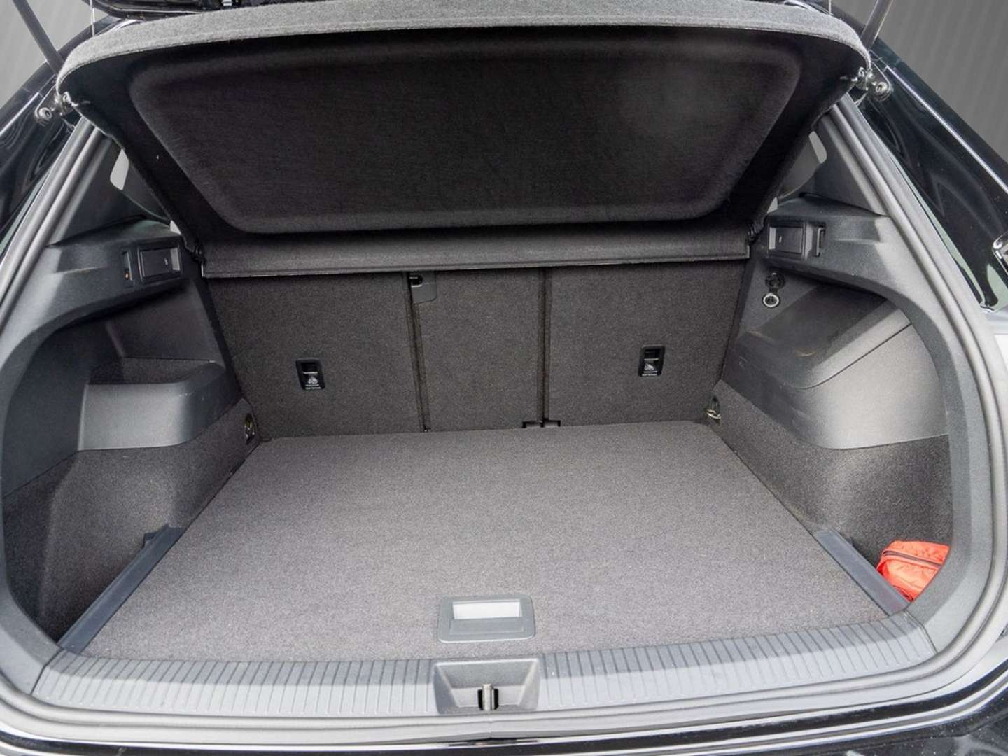 Volkswagen TIGUAN 4Motion R-Line - 2025 - Joinsteer - #5