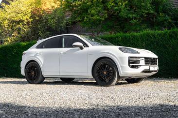 Porsche Cayenne III S, E-Hybrid — photo 13