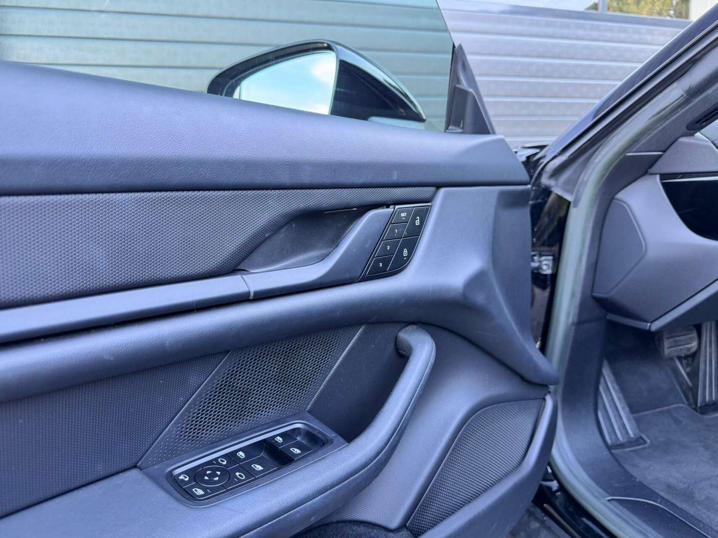 Porsche Taycan - 2023 - Joinsteer - #15