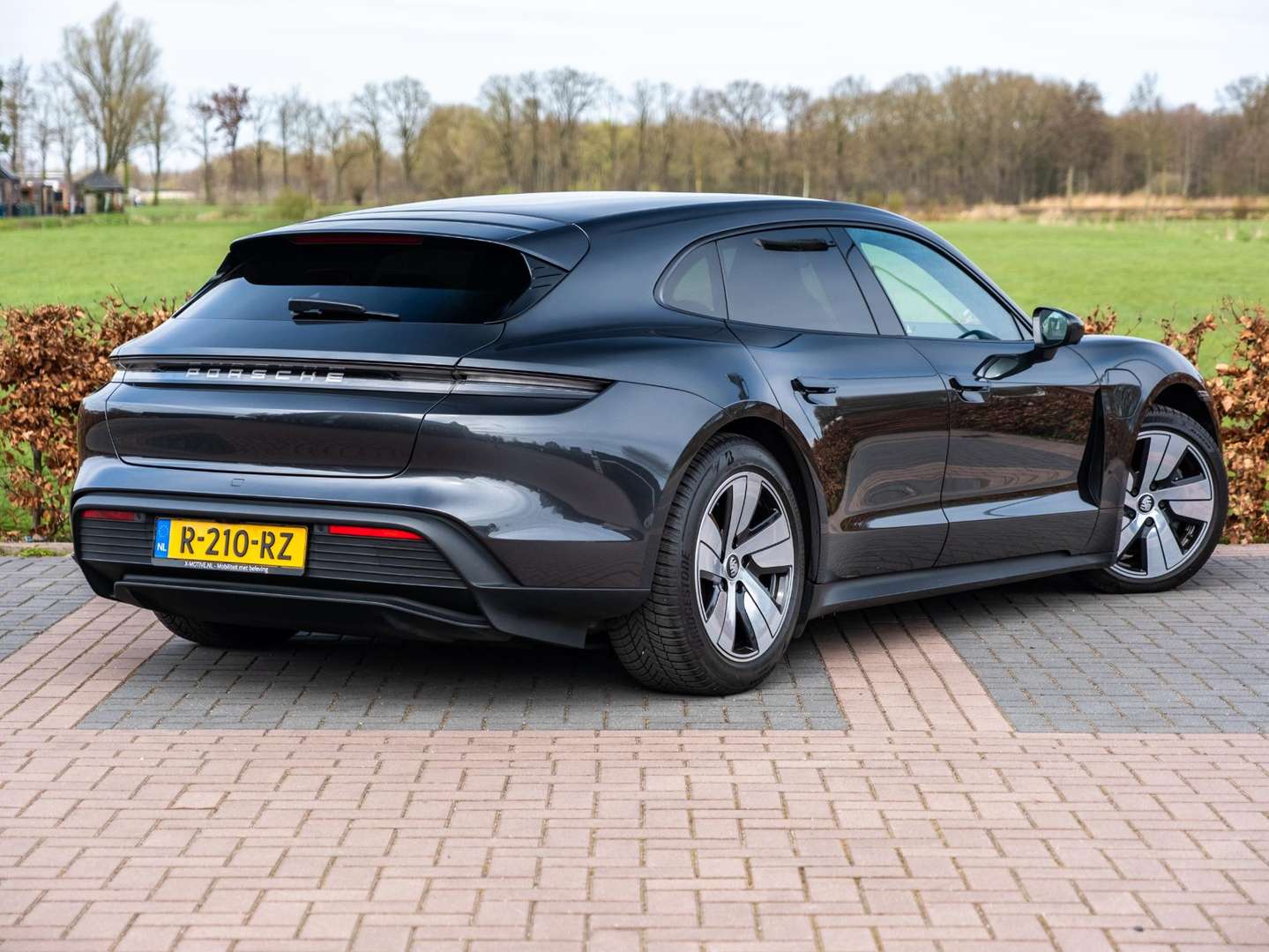 Porsche Taycan - 2022 - Joinsteer - #4