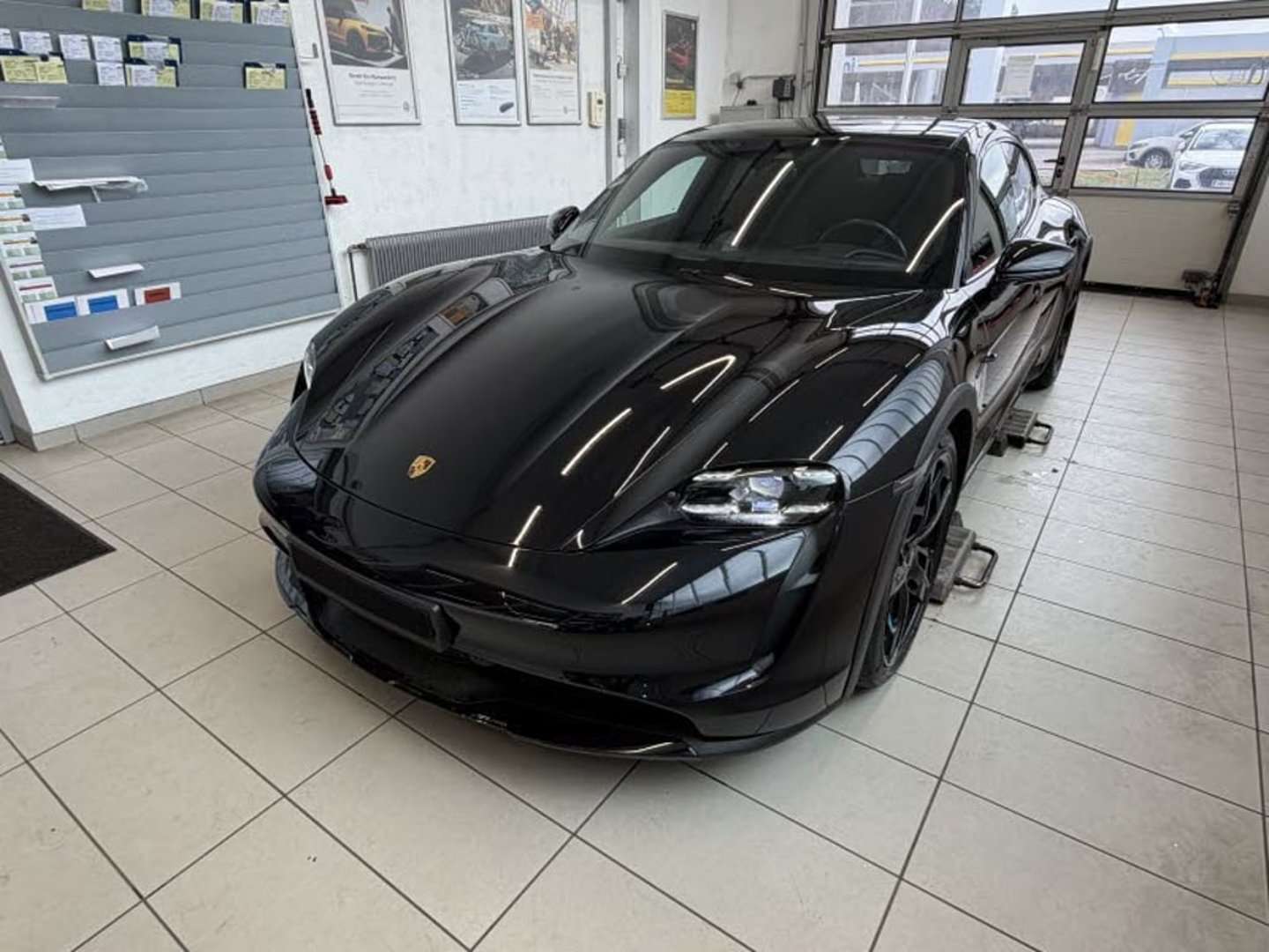 Porsche Taycan Cross Turismo - 2022 - Joinsteer - #2