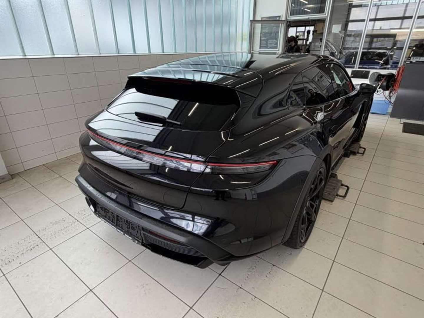 Porsche Taycan Cross Turismo - 2022 - Joinsteer - #4