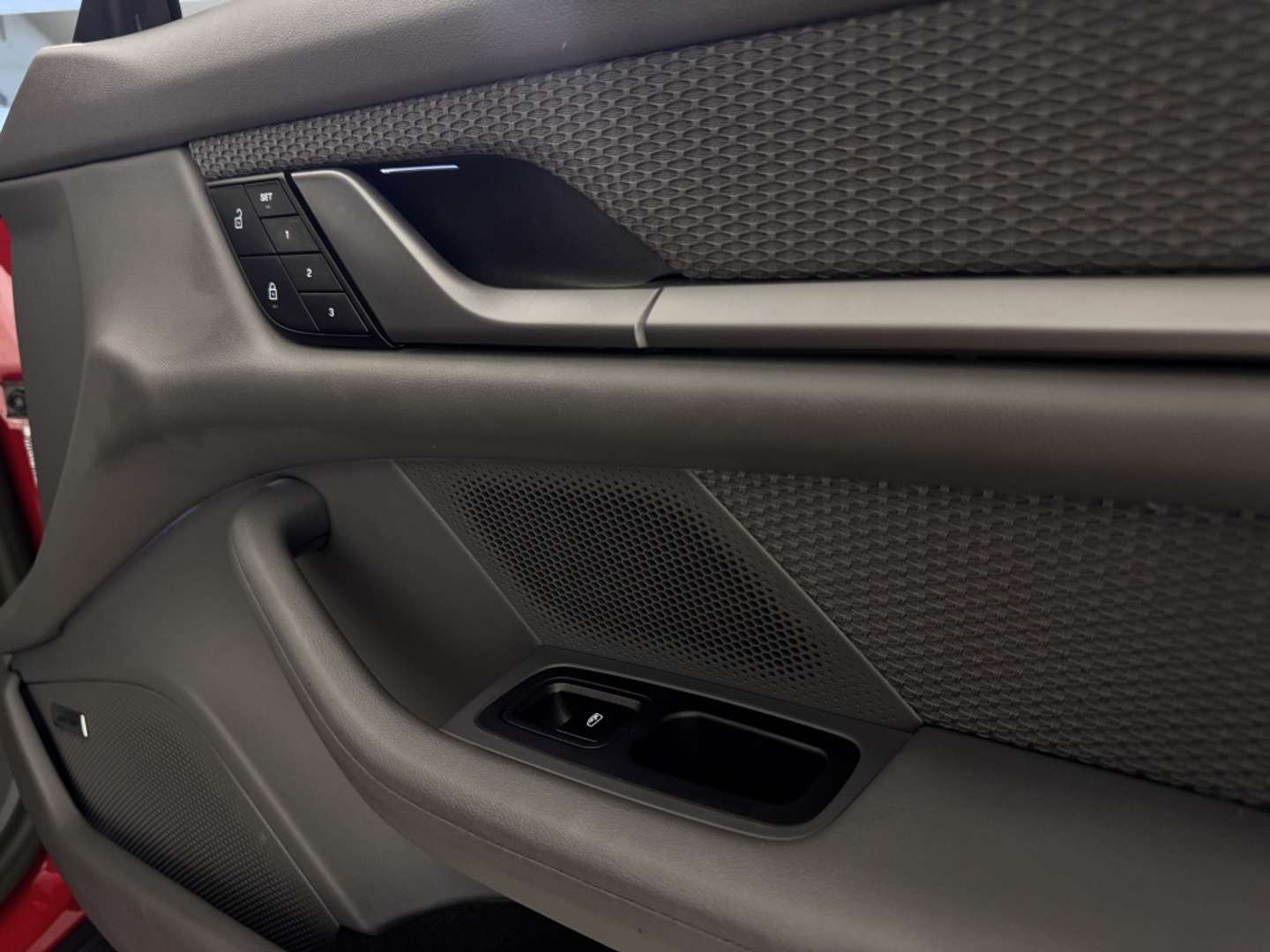 Porsche Taycan 4S - 2023 - Joinsteer - #33