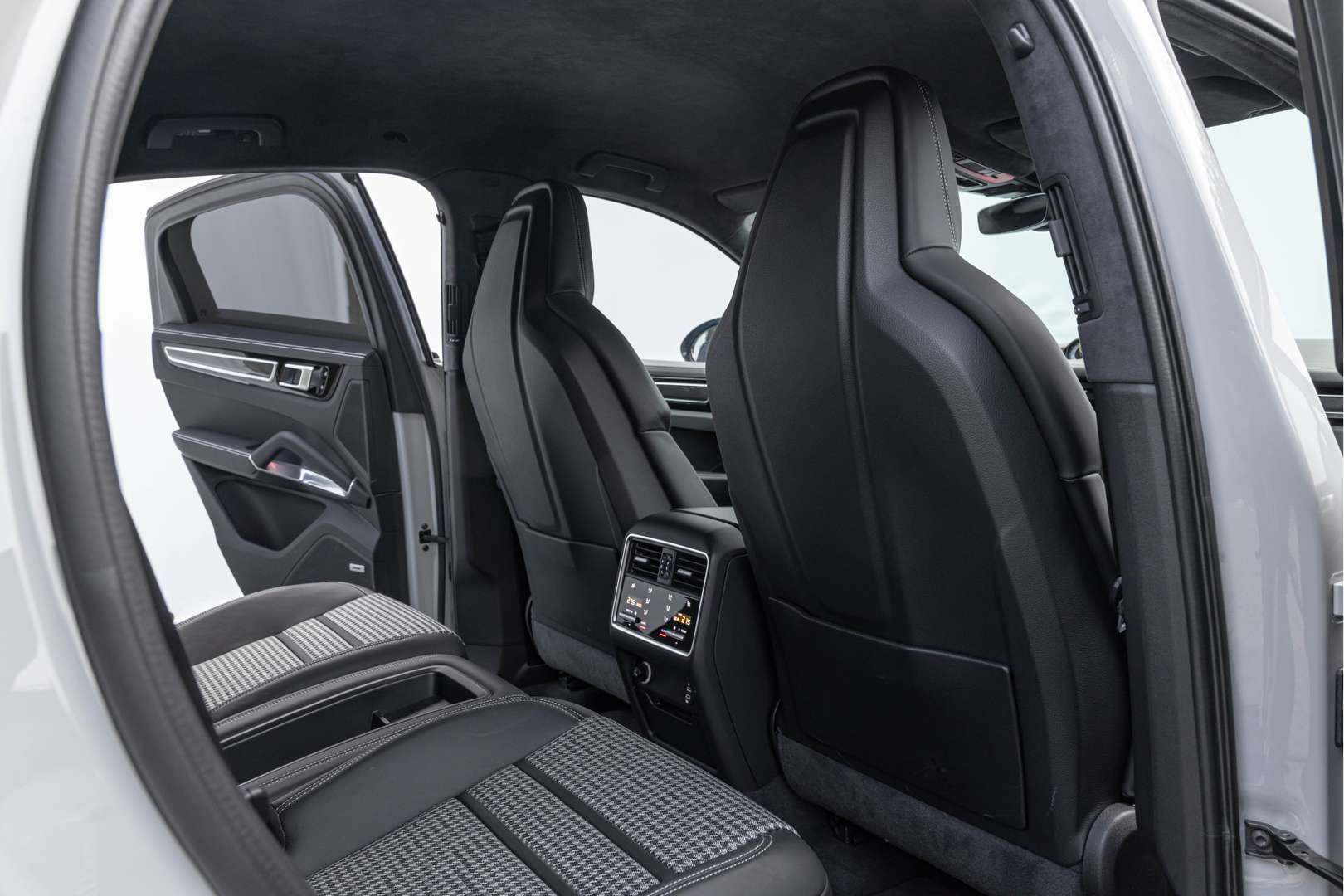 Porsche Cayenne III Turbo S E-Hybrid - 2020 - Joinsteer - #6